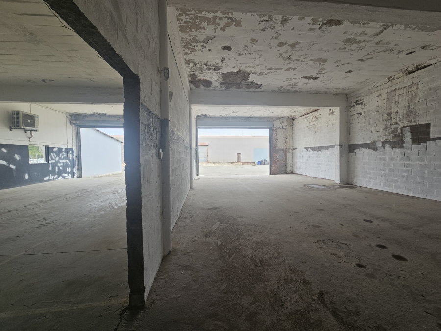 To Let commercial Property for Rent in Woodbrook Eastern Cape